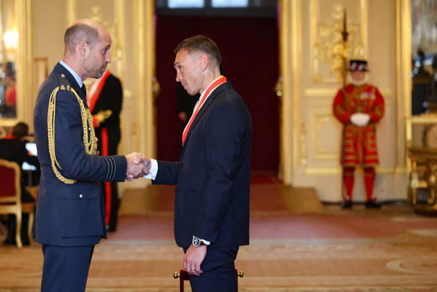 Investitures at Windsor Castle 07 10 2026. Windsor, UK. Sir Kevin Sinfield receives the Honour of Knighthood from The Prince of Wales at an investiture ceremony at Windsor Castle, Berkshire., Credit:Andrew Parsons Kensington Palace B66 Avalon United Kingdom, England, Windsor Copyright: xAndrewxParsonsx xKensingtonxPalacex xB66x xAvalonx 1141202879