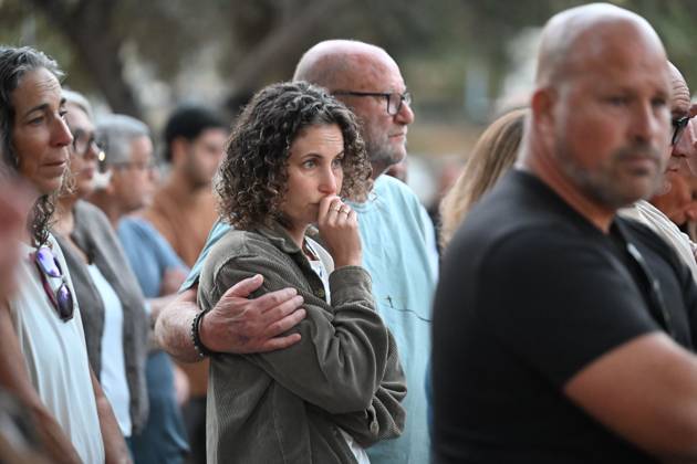 October 7, 2026, Kfar Aza, Israel: KFAR AZA, ISRAEL, OCTOBER 7, 2026: Residents and families gather for a memorial ceremony at Kibbutz Kfar Aza at 6:29 a.m., marking three years since the Hamas-led attack on southern Israel on October 7, 2023. Kfar Aza, a community near the Gaza border, was among the Israeli communities hardest hit during the assault. The ceremony began at the time the attack started three years earlier as communities across southern Israel held commemorations for the victims. Photo JNA Press. Kfar Aza Israel - ZUMAq101 20261007_zna_q101_025 Copyright: xPaulinaxPatimerx