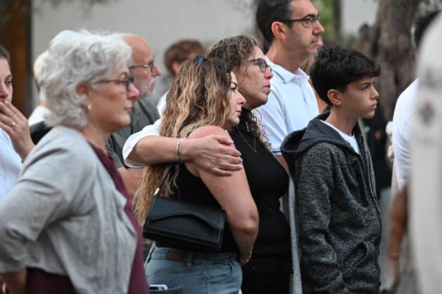 October 7, 2026, Kfar Aza, Israel: KFAR AZA, ISRAEL, OCTOBER 7, 2026: Residents and families gather for a memorial ceremony at Kibbutz Kfar Aza at 6:29 a.m., marking three years since the Hamas-led attack on southern Israel on October 7, 2023. Kfar Aza, a community near the Gaza border, was among the Israeli communities hardest hit during the assault. The ceremony began at the time the attack started three years earlier as communities across southern Israel held commemorations for the victims. Photo JNA Press. Kfar Aza Israel - ZUMAq101 20261007_zna_q101_038 Copyright: xPaulinaxPatimerx
