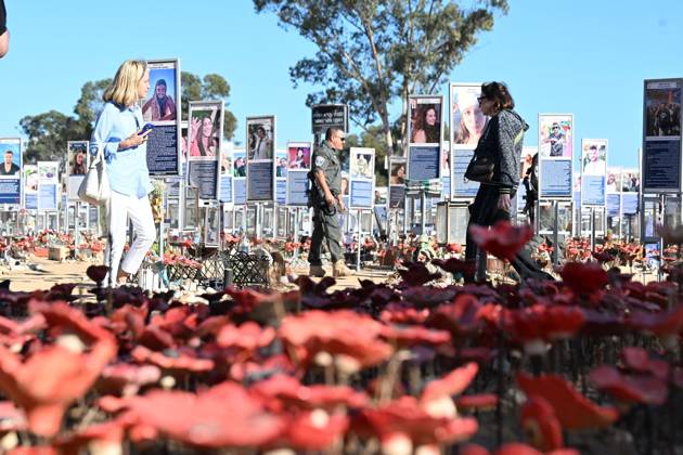 October 7, 2026, Kfar Aza, Israel: KFAR AZA, ISRAEL, OCTOBER 7, 2026: Residents and families gather for a memorial ceremony at Kibbutz Kfar Aza at 6:29 a.m., marking three years since the Hamas-led attack on southern Israel on October 7, 2023. Kfar Aza, a community near the Gaza border, was among the Israeli communities hardest hit during the assault. The ceremony began at the time the attack started three years earlier as communities across southern Israel held commemorations for the victims. Photo JNA Press. Kfar Aza Israel - ZUMAq101 20261007_zna_q101_054 Copyright: xPaulinaxPatimerx