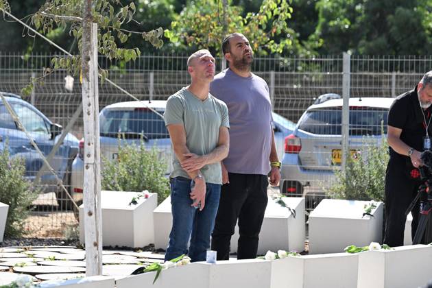 October 7, 2026, Kfar Aza, Israel: KFAR AZA, ISRAEL, OCTOBER 7, 2026: Residents and families gather for a memorial ceremony at Kibbutz Kfar Aza at 6:29 a.m., marking three years since the Hamas-led attack on southern Israel on October 7, 2023. Kfar Aza, a community near the Gaza border, was among the Israeli communities hardest hit during the assault. The ceremony began at the time the attack started three years earlier as communities across southern Israel held commemorations for the victims. Photo JNA Press. Kfar Aza Israel - ZUMAq101 20261007_zna_q101_064 Copyright: xPaulinaxPatimerx