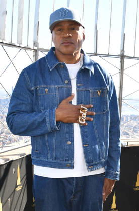 NEW YORK, NY- OCTOBER 6: LL Cool J at the Empire State Building to Celebrate the Premiere of CBSÃ¢â‚¬â ¢ New Drama, NCIS: NEW YORK on October 6, 2026 in New York City. Credit: AdMedia New York City USA - ZUMAa123 20261006_zaa_a123_225 Copyright: xJohnxFyckex