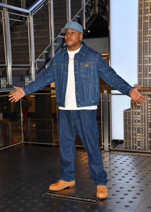 NEW YORK, NY- OCTOBER 6: LL Cool J at the Empire State Building to Celebrate the Premiere of CBSÃ¢â‚¬â ¢ New Drama, NCIS: NEW YORK on October 6, 2026 in New York City. Credit: AdMedia New York City USA - ZUMAa123 20261006_zaa_a123_220 Copyright: xJohnxFyckex