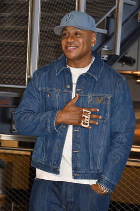 NEW YORK, NY- OCTOBER 6: LL Cool J at the Empire State Building to Celebrate the Premiere of CBSÃ¢â‚¬â ¢ New Drama, NCIS: NEW YORK on October 6, 2026 in New York City. Credit: AdMedia New York City USA - ZUMAa123 20261006_zaa_a123_226 Copyright: xJohnxFyckex