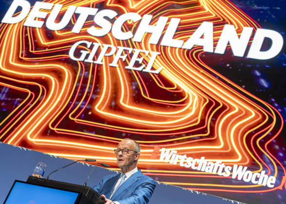 Friedrich Merz, EUR, Germany, Berlin, October 7, 2026 Keynote address by Federal Chancellor Friedrich Merz (CDU) on the state of our country on the occasion of the anniversary event in Berlin marking 80 years of *Handelsblatt* and 100 years of *WirtschaftsWoche*