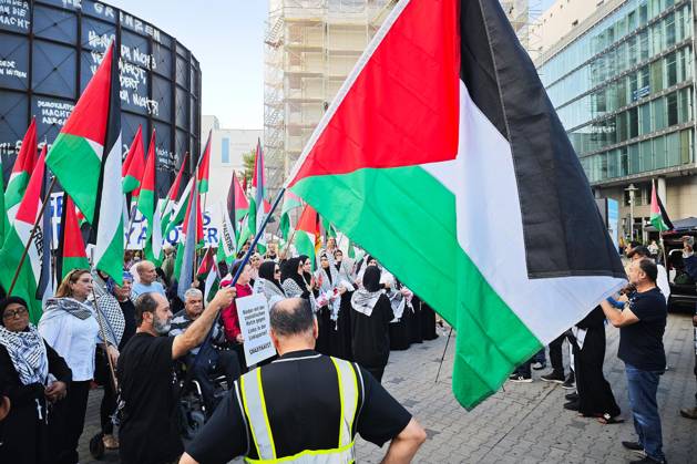 Berlin, Germany, October 7, 2026: Pro-Palestinian demonstration on the third anniversary of the Hamas attack on Israel near Checkpoint Charlie in the Mitte district Copyright: xdtsxNachrichtenagenturx dts_137509