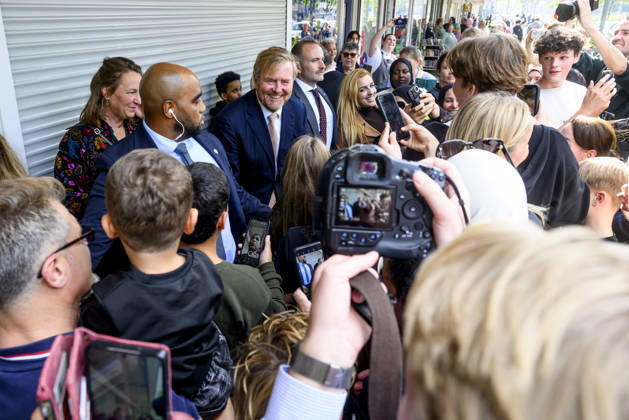 07-10-2026 Bosch King Willem-Alexander visited the Bike House, world kitchen and the Boschveld Garden at the Copernikkel, a cooperative of various resident-led initiatives and participating in the SAMEN lokaal program, in Den Bosch. Â  Copyright: xPPEx