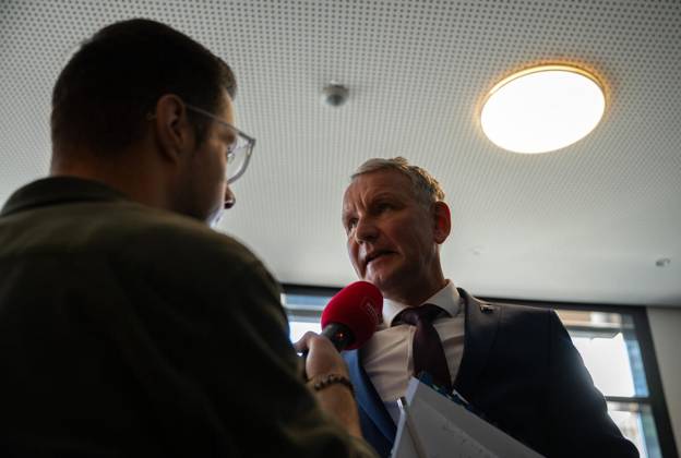 8 THURINGIAN STATE PARLIAMENT 55TH PLENARY SESSION ** FOR EDITORIAL USE ONLY ** EDITORIAL USE ONLY ** Oct. 7, 2026, Erfurt, Thuringian State Parliament, 8th Legislative Term, 55th Plenary Session. Photo: Björn Höcke (AfD), parliamentary group leader, Germany, Thuringia, Erfurt. Copyright SaschaxFromm Copyright: SaschaxFromm doc87xem125lwz1bo12ag26 ,EDITORIAL USE ONLY Copyright: SaschaxFromm