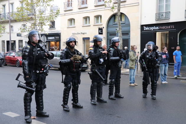Student blockade near Sciences Po Paris PARIS, FRANCE - OCTOBER 7: A heavy police presence is deployed at the scene as students denounce conditions in the education system and express solidarity with mobilized high school students in Paris, France, on October 7, 2026. Students gather behind makeshift barricades made of trash bins and metal barriers near Sciences Po Paris as part of ongoing mobilization linked to the broader high school and university protest movement. Umit Donmez Anadolu Paris France. Editorial use only. Please get in touch for any other usage. Copyright: x2026xAnadoluxUmitxDonmezx
