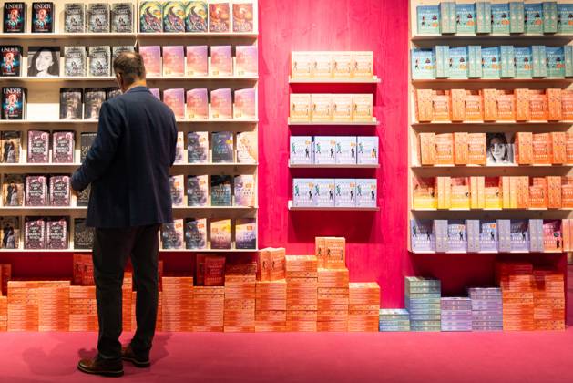 Visitors to the 78th Frankfurt Book Fair immerse themselves in new releases at the book fair in Frankfurt am Main. The 78th Frankfurt Book Fair will take place October 7–11, 2026, at the Frankfurt am Main Exhibition Center in Hesse, Germany. 2026-10-07_frankfurter-buchmesse_02