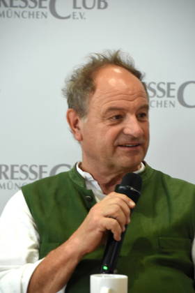 Rainer Maria Schießler, Pastor, Munich, October 7, 2026, Munich Press Club, In-house Event: After the Wiesn Is Before the Wiesn: The Record-Breaking Oktoberfest —An entertaining look back at the world’s largest folk festival, featuring innkeepers, pastors, waitresses, traditional costume wearers, and female politicians. Photo: Munich