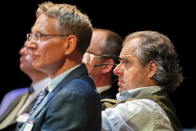 80 Years of Handelsblatt and 100 Years of WirtschaftsWoche EUR, Germany, Berlin, October 7, 2026 Managers of German companies are attending the anniversary event in Berlin celebrating 80 years of Handelsblatt and 100 years of WirtschaftsWoche