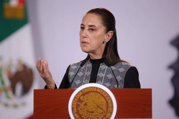 October 7, 2026: TO-45384- CIUDAD DE MEXICO,2026-10-07. Mexican President Claudia Sheinbaum Pardo leads her daily morning press briefing at the National Palace in Mexico City Joined by Luisa Maria Alcalde the briefing addressed plans for renewable energy expansion with CFE constitutional reforms regarding nepotism and federal updates on US relations and legislative approvals. Clasos.com.mx  - ZUMAcs4_ 20261007_faa_cs4_106 Copyright: xLuisxMarinx