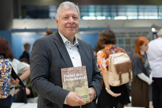 Frankfurt Book Fair 2026: Gerald Braunberger presents his book *Torch of Democracy: The History of the *Frankfurter Zeitung*, Frankfurt am Main, Hesse, Germany, Exhibition Center
