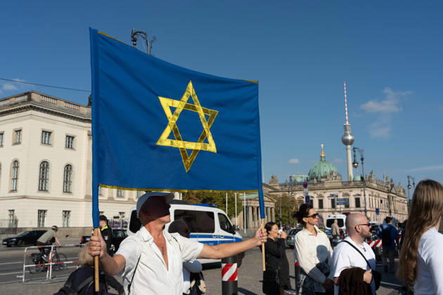 Berlin, Bebelplatz, Commemoration Berlin, Bebelplatz, Commemoration of the 1,200 victims of the Islamic terrorist attack on Israel on October 7, 2023 Berlin Berlin GER