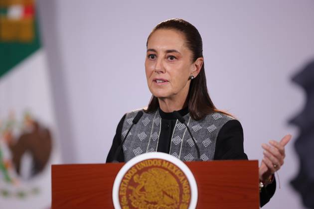 October 7, 2026: TO-45384- CIUDAD DE MEXICO,2026-10-07. Mexican President Claudia Sheinbaum Pardo leads her daily morning press briefing at the National Palace in Mexico City Joined by Luisa Maria Alcalde the briefing addressed plans for renewable energy expansion with CFE constitutional reforms regarding nepotism and federal updates on US relations and legislative approvals. Clasos.com.mx - ZUMAcs4_ 20261007_faa_cs4_058 Copyright: xLuisxMarinx
