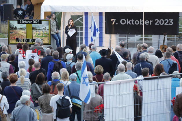 Commemoration 7 10 23 07 10 2026 Three years after the Hamas attack on Israel, which left 1,200 people dead and 251 taken hostage, numerous Darmstadt residents will gather at Friedensplatz for a commemoration featuring an art installation and a central rally. The event’s patron is MayorMayor Hanno Benz Darmstadt, Hesse, Germany