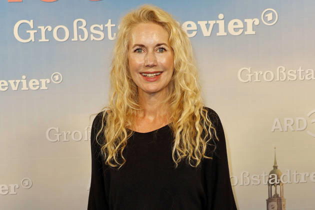Dorothea Schenck at the photo call for the 40th anniversary of the ARD series *Großstadtrevier* on October 7, 2026, at the Astor Film Lounge in Hamburg. Dorothea Schenck attends the photo call for the 40th anniversary of the series *Großstadtrevier* on October 7, 2026 at the Astor Film Lounge in Hamburg, Germany. 40th Anniversary of *Großstadtrevier* (ARD) in Hamburg