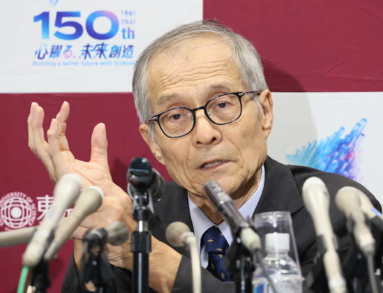 October 7, 2026, Tokyo, Japan - Japanese chemist Kenso Soai of professor emeritus at the Tokyo University of Science (TUS) speaks at a press conference as he won the Nobel Prize in Chemistry at the TUS campus Tokyo on Wednesday, October 7, 2026. Soai and French chemist Henri Kagan won the prize to discover non-linear effects and autocatalysis in asymmetric organic synthesis (photo by Yoshio Tsunoda AFLO) aflo_354044021