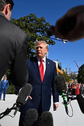 Trump Departs White House on Marine One WASHINGTON, DC - OCT. 7: US President Donald Trump speaks to reporters on Wednesday, Oct. 7, 2026 before departing the White House in Washington, D.C. Trump is set to travel to a campaign rally in San Antonio, Tex. (Photo by Annabelle Gordon Pool For The Washington Post) Washington DC United States  Copyright: xPool ABACAx