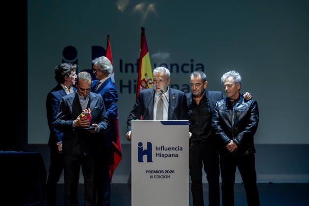 3rd Annual Hispanic Influence Awards: The band Hombres G during the 3rd Annual Hispanic Influence Awards ceremony on October 7, 2026, in Madrid, Spain. The main objective of the Hispanic Influence Awards is to recognize excellence, talent, creativity, and leadership of individuals and institutions that strengthen the ties between the Spanish-speaking community and promote Hispanic values on a global scale. OCTOBER 7, 2026 HISPANIC INFLUENCE AWARDS SPANISH-SPEAKERS HISPANIC IDENTITY Madrid, Spain Copyright: xRicardoxRubiox 7827289
