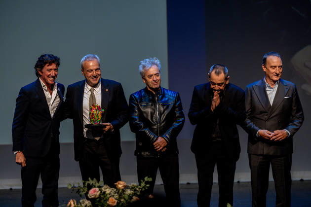 3rd Annual Hispanic Influence Awards: The band Hombres G receives an award during the 3rd Annual Hispanic Influence Awards ceremony on October 7, 2026, in Madrid, Spain. The main objective of the Hispanic Influence Awards is to recognize excellence, talent, creativity, and leadership of individuals and institutions that strengthen the ties between the Spanish-speaking community and promote Hispanic values on a global scale. OCTOBER 7, 2026 HISPANIC INFLUENCE AWARDS SPANISH-SPEAKERS HISPANIC IDENTITY Madrid Madrid, Spain Copyright: xRicardoxRubiox 7827294