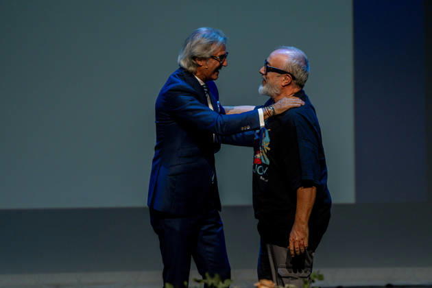 3rd Annual Hispanic Influence Awards Director Álex de la Iglesia receives an award during the 3rd Annual Hispanic Influence Awards ceremony on October 7, 2026, in Madrid, Spain. The main objective of the Hispanic Influence Awards is to recognize excellence, talent, creativity, and leadership of individuals and institutions that strengthen the ties between the Spanish-speaking community and promote Hispanic values on a global scale. OCTOBER 7, 2026 HISPANIC INFLUENCE AWARDS SPANISH-SPEAKERS HISPANIC CULTURE Madrid, Spain  Copyright: xRicardoxRubiox 7827296