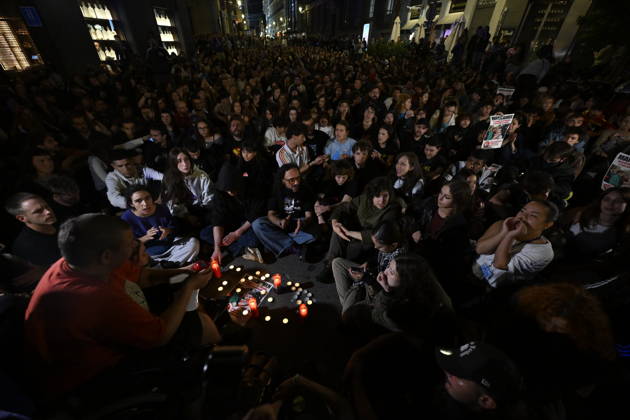 Deceased 87-year-old Mari Carmen Abascal remembered at Madrid housing protest MADRID, SPAIN - OCTOBER 7: Dozens of people gather in support of Mari Carmen Abascal during a protest outside the Congress of Deputies in Madrid, Spain, on October 7, 2026. The 87-year-old Abascal, who became a symbol of Spain s housing crisis in recent weeks, died in hospital after spending 15 days there following her eviction from her home by police in Madrid on September 23, 2026. Burak Akbulut Anadolu Madrid Spain. Editorial use only. Please get in touch for any other usage. Copyright: x2026xAnadoluxBurakxAkbulutx