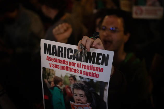 Maricarmen Abascal, who became a symbol of the fight for housing after her eviction, has died. Dozens of people protested in support of Maricarmen in front of the Congress of Deputies on October 7, 2026, in Madrid, Spain. Maricarmen Abascal, who became a symbol of the housing rights movement that led to the Puerta del Sol encampment after being evicted from the home in Retiro where she had lived for 70 years, died on Wednesday, as confirmed by the Tenants’ Union. The woman had been hospitalized at Gregorio Maranón Hospital since September 23. On that day, she was carried out on a stretcher from her home on Alcalde Sainz de Baranda Street after the eviction order was enforced, despite protests from dozens of activists, and transferred to th  Copyright: xFernandoxSanchezx 7827428