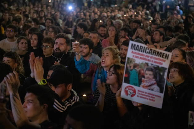 Maricarmen Abascal, who became a symbol of the fight for housing after her eviction, has died. Dozens of people protested in support of Maricarmen in front of the Congress of Deputies on October 7, 2026, in Madrid, Spain. Maricarmen Abascal, who became a symbol of the housing rights movement that led to the Puerta del Sol encampment after being evicted from the home in Retiro where she had lived for 70 years, died on Wednesday, as confirmed by the Tenants’ Union. The woman had been hospitalized at Gregorio Maranón Hospital since September 23. On that day, she was carried out on a stretcher from her home on Alcalde Sainz de Baranda Street after the eviction order was enforced, despite protests from dozens of activists, and transferred to th  Copyright: xFernandoxSanchezx 7827429