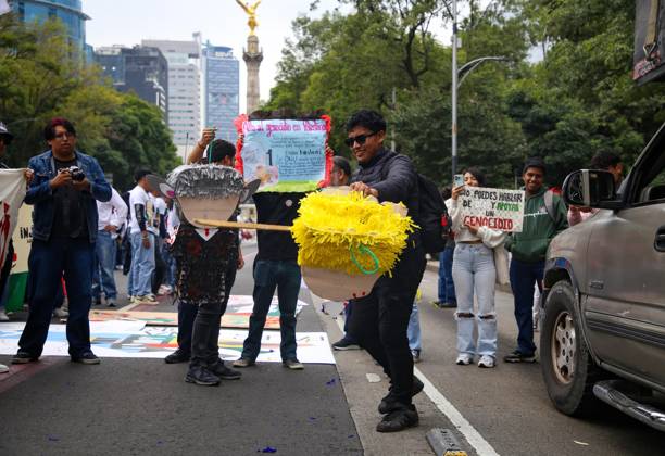October 7, 2026: TO-45388 & x2013; Mexico City, October 7, 2026: Hundreds of students from the Rafael Ram& xed;rez National Federation of Revolutionary Students are protesting against the genocide in Palestine at the former U.S. Embassy site in Mexico City, where they smashed pi& xf1;atas bearing the likenesses of Donald Trump and Benjamin Netanyahu. Photo: Ian Robles .com.mx - ZUMAcs4_ 20261007_faa_cs4_177 Copyright: xClasosx