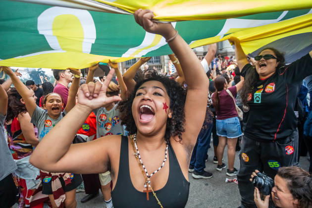 October 7, 2026: Rio de Janeiro, Brazil. October 7, 2026. March for Democracy: Students gather to protest the rise of the far right and march through the city center (Cinelo¢ndia) in support of President Lula s candidacy. Photo: . - ZUMAl255 20261007_zip_l255_014 Copyright: xEllanxLustosax