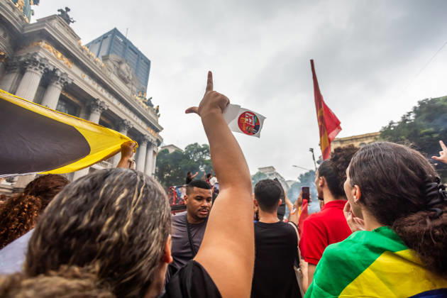 October 7, 2026: Rio de Janeiro, Brazil. October 7, 2026. March for Democracy: Students gather to protest the rise of the far right and march through the city center (Cinelo¢ndia) in support of President Lula s candidacy. Photo: . - ZUMAl255 20261007_zip_l255_016 Copyright: xEllanxLustosax