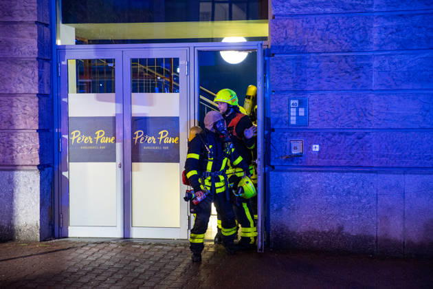 Fire in Movie Theater Triggers Large-Scale Emergency Response On October 8, 2026, a fire broke out in a movie theater at the Cinestar Metropolis in Frankfurt. The Frankfurt Fire Department responded with a large-scale operation, with crews fighting the fire while wearing breathing ap