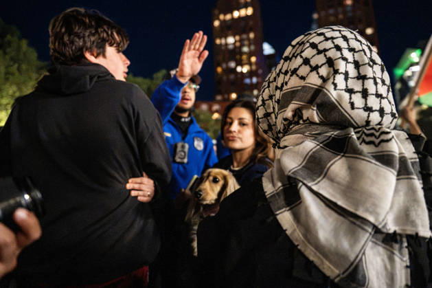 October 7, 2026, New York, New York, USA: The Union Square candlelight vigil organized by the group Israelis for Peace on October 7th 2026 went on in spite of loud protests by pro-Palestinian activists. Several public officials, including New York City mayor ZOHRAN MAMDANI, joined the group in commemorating the Israeli lives lost on Ocotober 7th 2023 despite the protests. New York USA - ZUMAh214 20261007_znp_h214_013 Copyright: xSDxHerzogx