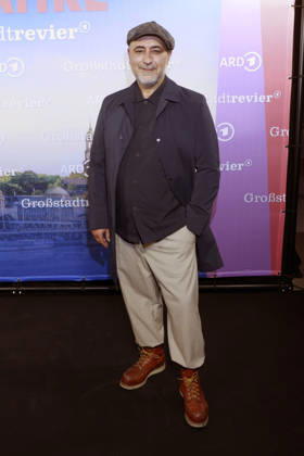 Özgür Karadeniz at the photo call celebrating the 40th anniversary of the ARD series *Großstadtrevier* at the Astor Film Lounge in Hamburg, October 7, 2026 Foto:xgbrcix xFuturexImagex grossstadtrevier_6021