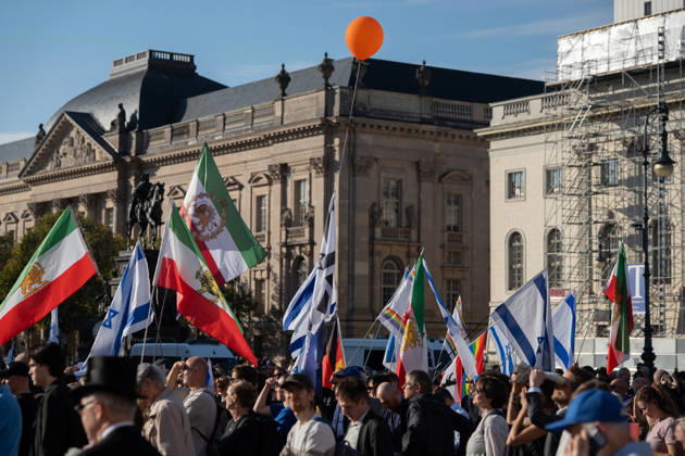 Memorial ceremony at Bebelplatz in Berlin-Mitte, the heart of the German capital. Memorial event marking the 3rd anniversary of the Hamas terrorist attack in Israel on October 7. Never forget, never remain silent, Berlin, Berlin, Germany, Bebelplatz
