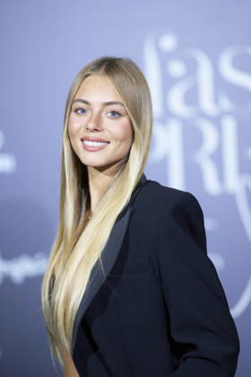 Talento Fashion Awards - Madrid Mishel Gerzig attends 5th Talento Fashion Awards Photocall at Espacio La Salle by Eneldo on October 7, 2026 in Madrid, Spain Photo by ABACAPRESS.COM Madrid Madrid Spain Copyright: xABACAx