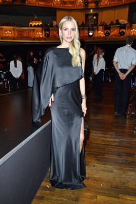 ABOUT YOU Opera Fashion Show: Leonie Hanne at the ABOUT YOU Opera Fashion Show in Berlin on October 7, 2026 Copyright: xEventpressxBerndtx