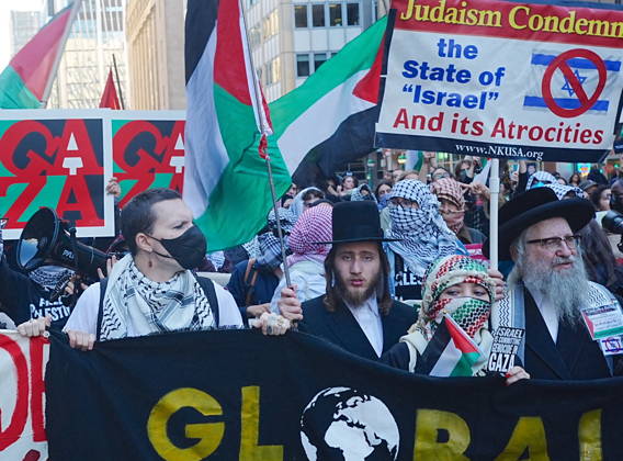 Pro-Palestinians rally outside City Hall NEW YORK, UNITED STATES - OCTOBER 07: Pro-Palestinian Americans rally outside City Hall and march to Union Square in New York, United States, on October 7, 2026, marking the anniversary of the October 7 attacks on Gaza. Selcuk Acar Anadolu New York United States. Editorial use only. Please get in touch for any other usage. Copyright: x2026xAnadoluxSelcukxAcarx