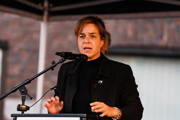 Rally in Düsseldorf marking the anniversary of Hamas’s terrorist attack on Israel on October 7, 2023, and protesting anti-Semitism; speech by Mona Neubaur, Deputy Minister-President of North Rhine-Westphalia, Minister of Economic Affairs, and member of the Green Party Copyright: xThiemoxRudolphx