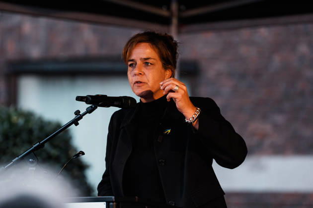 Rally in Düsseldorf marking the anniversary of Hamas’s terrorist attack on Israel on October 7, 2023, and protesting anti-Semitism; speech by Mona Neubaur, Deputy Minister-President of North Rhine-Westphalia, Minister of Economic Affairs, and member of the Green Party Copyright: xThiemoxRudolphx
