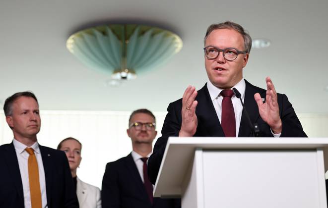 Thuringian State Parliament Statement by Minister-President Mario Voigt (CDU), October 7, 2026, Erfurt, Thuringian State Parliament, Statement by Minister-President Mario Voigt (CDU); he has withdrawn the lawsuit, he accepts the