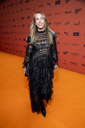 ABB ABOUTYOU Annemarie Carpendale makes a solo appearance on the Orange Carpet at the ABOUT YOU Opera Fashion Show at the Admiralspalast on October 7, 2026, in Berlin, Germany