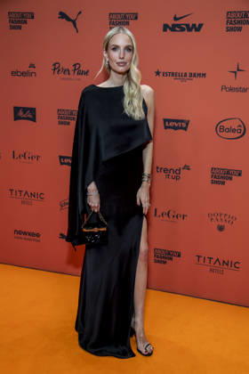 ABB ABOUTYOU Leonie Hanne as a guest on the orange carpet at the ABOUT YOU Opera Fashion Show at the Admiralspalast on October 7, 2026, in Berlin, Germany