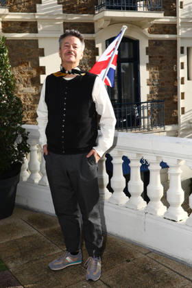 October 8, 2026, Dinard, Bretagne, France: THIBAULT DE MONTALEMBERT during Jury photocall of the 37th Dinard British and Irish Film Festival in Dinard, France. Dinard France  - ZUMAc179 20261008_zep_c179_014 Copyright: xMickaelxChavetx