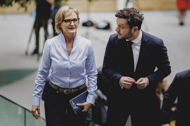 L R Franziska Brantner, co-chair of Alliance 90 The Greens, and Felix Banaszak, co-chair of Alliance 90 The Greens, photographed during the press conference to present the flagship proposal Our Plan for Germany, Berlin, October 8, 2026, Berlin, Germany Copyright: xFlorianxGaertnerx