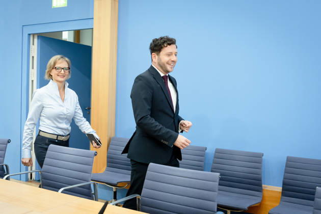 BPK, Alliance 90 The Greens, Franziska Brantner, Felix Banaszak Berlin, BPK, Presentation of the Main Resolution Our Plan for Germany, Franziska Brantner, Federal Chair, Felix Banaszak, Federal Chair, Alliance 90 The Greens Berlin Berlin GER