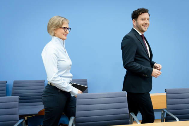 BPK, Alliance 90 The Greens, Franziska Brantner, Felix Banaszak Berlin, BPK, Presentation of the Main Resolution Our Plan for Germany, Franziska Brantner, Federal Chair, Felix Banaszak, Federal Chair, Alliance 90 The Greens Berlin Berlin GER