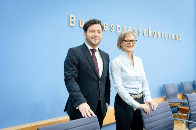 BPK, Alliance 90 The Greens, Franziska Brantner, Felix Banaszak Berlin, BPK, Presentation of the Main Resolution Our Plan for Germany, Franziska Brantner, Federal Chair, Felix Banaszak, Federal Chair, Alliance 90 The Greens Berlin Berlin GER